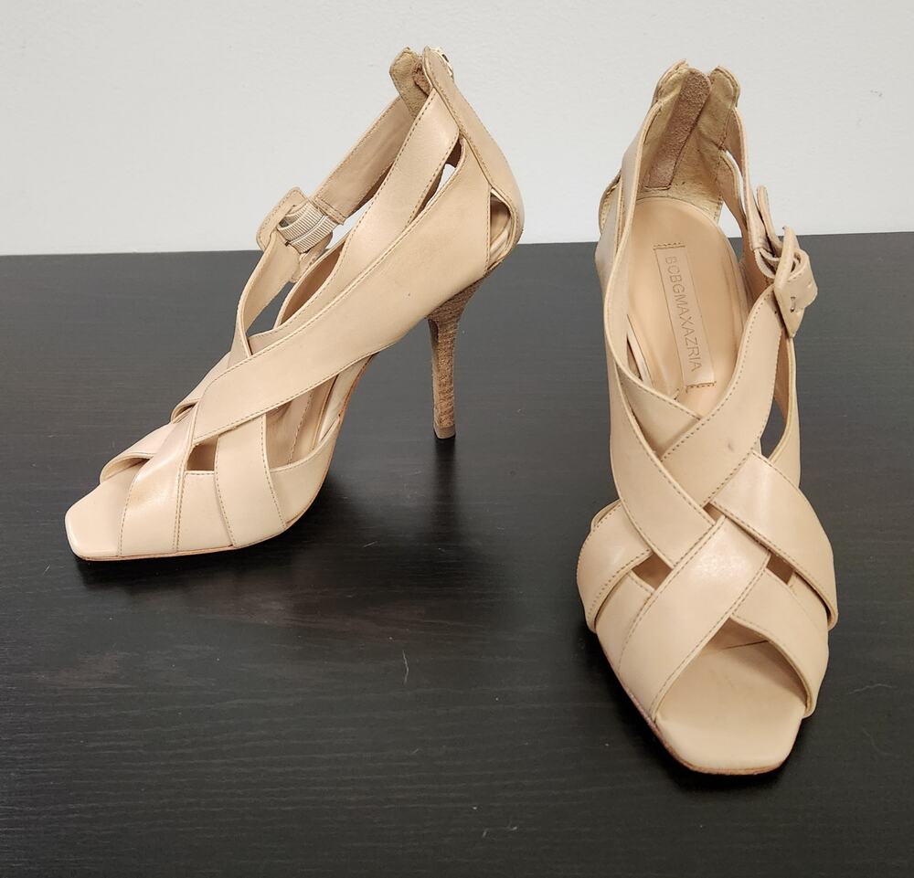 BCBGMaxazria Beige Leather Heels-Size 7B